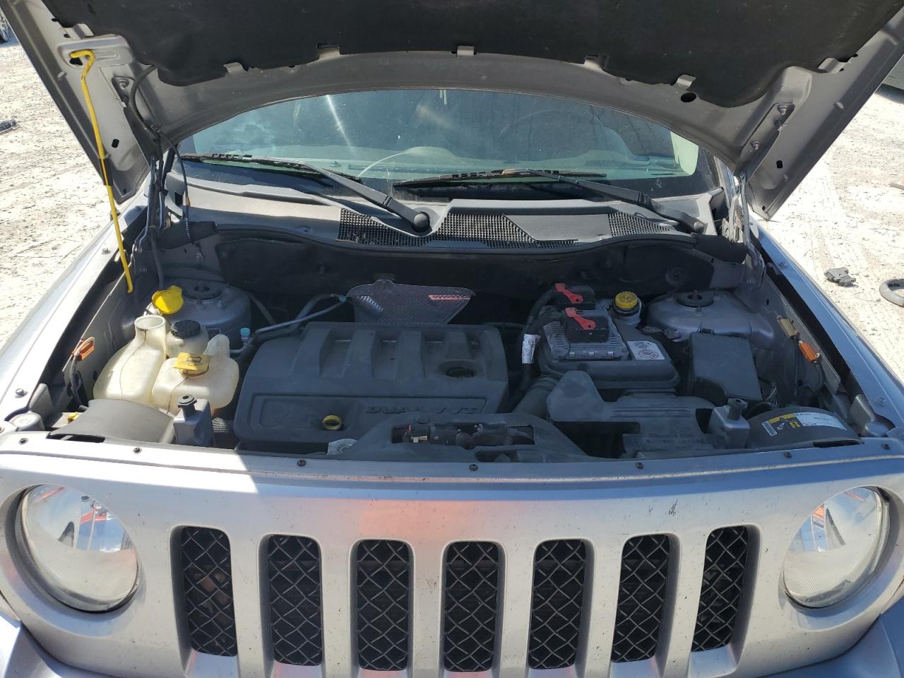 Photo 11 VIN: 1C4NJRFB3HD127068 - JEEP LIBERTY (PATRIOT) 