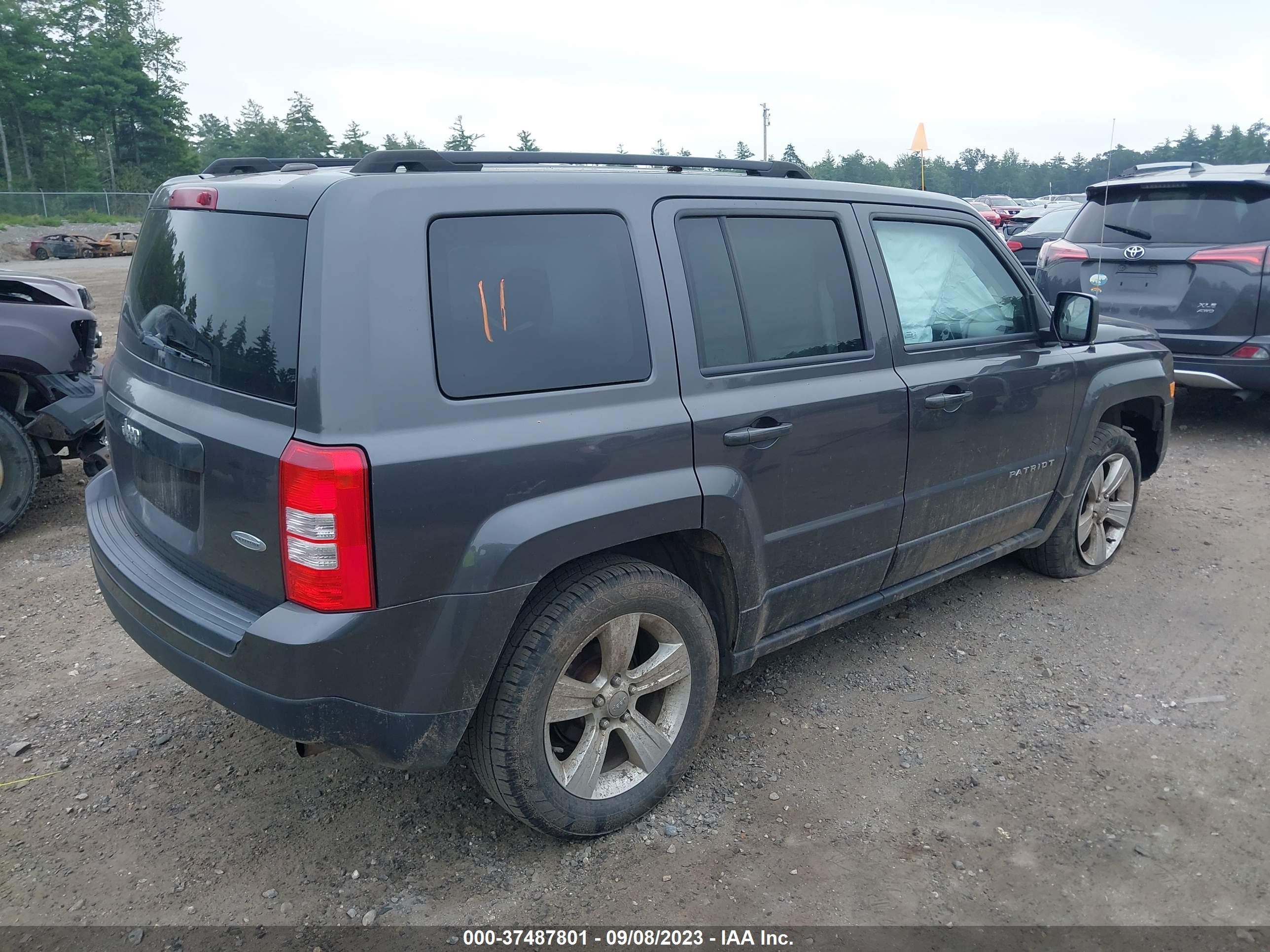 Photo 3 VIN: 1C4NJRFB3HD144744 - JEEP LIBERTY (PATRIOT) 