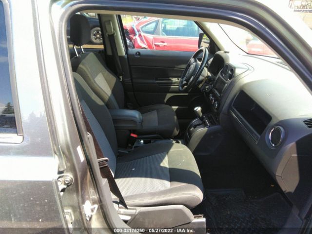 Photo 4 VIN: 1C4NJRFB4CD512955 - JEEP PATRIOT 