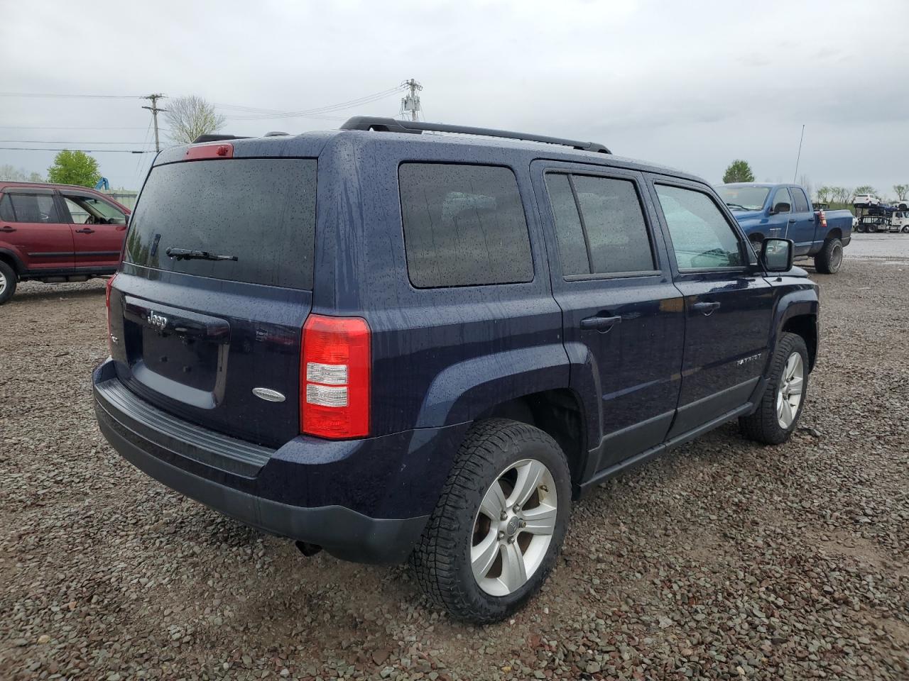 Photo 2 VIN: 1C4NJRFB4CD651502 - JEEP LIBERTY (PATRIOT) 