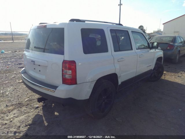 Photo 3 VIN: 1C4NJRFB4CD689442 - JEEP PATRIOT 