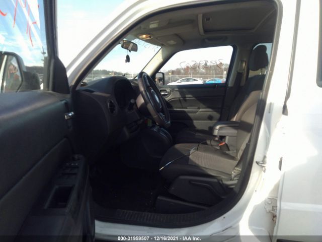 Photo 4 VIN: 1C4NJRFB4CD689442 - JEEP PATRIOT 