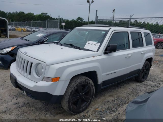 Photo 1 VIN: 1C4NJRFB4CD689604 - JEEP PATRIOT 