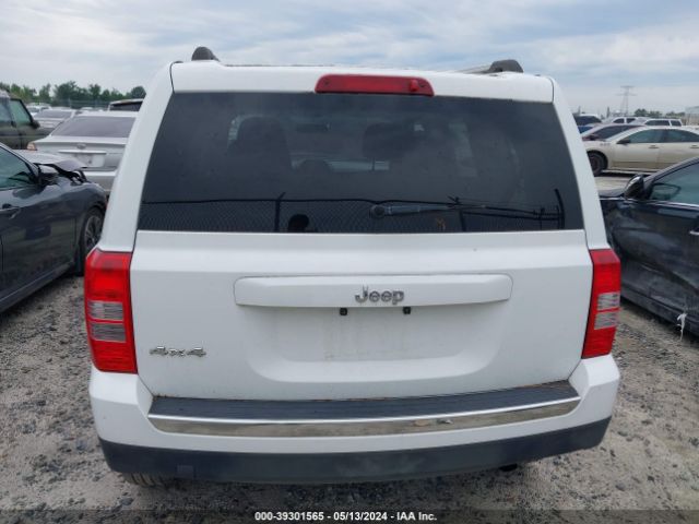 Photo 5 VIN: 1C4NJRFB4CD689604 - JEEP PATRIOT 