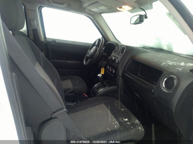 Photo 4 VIN: 1C4NJRFB4ED820534 - JEEP PATRIOT 