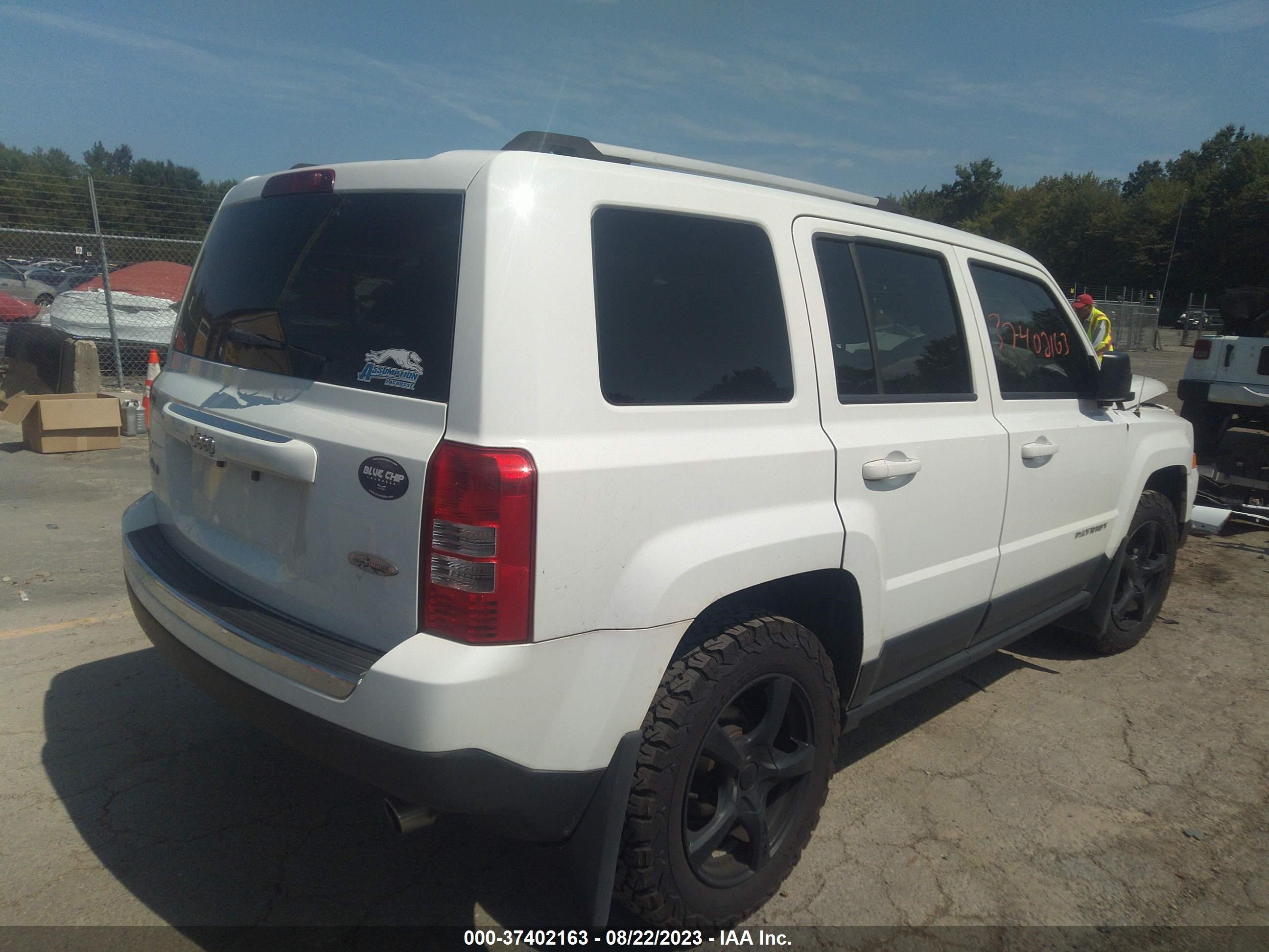 Photo 3 VIN: 1C4NJRFB4GD500634 - JEEP LIBERTY (PATRIOT) 