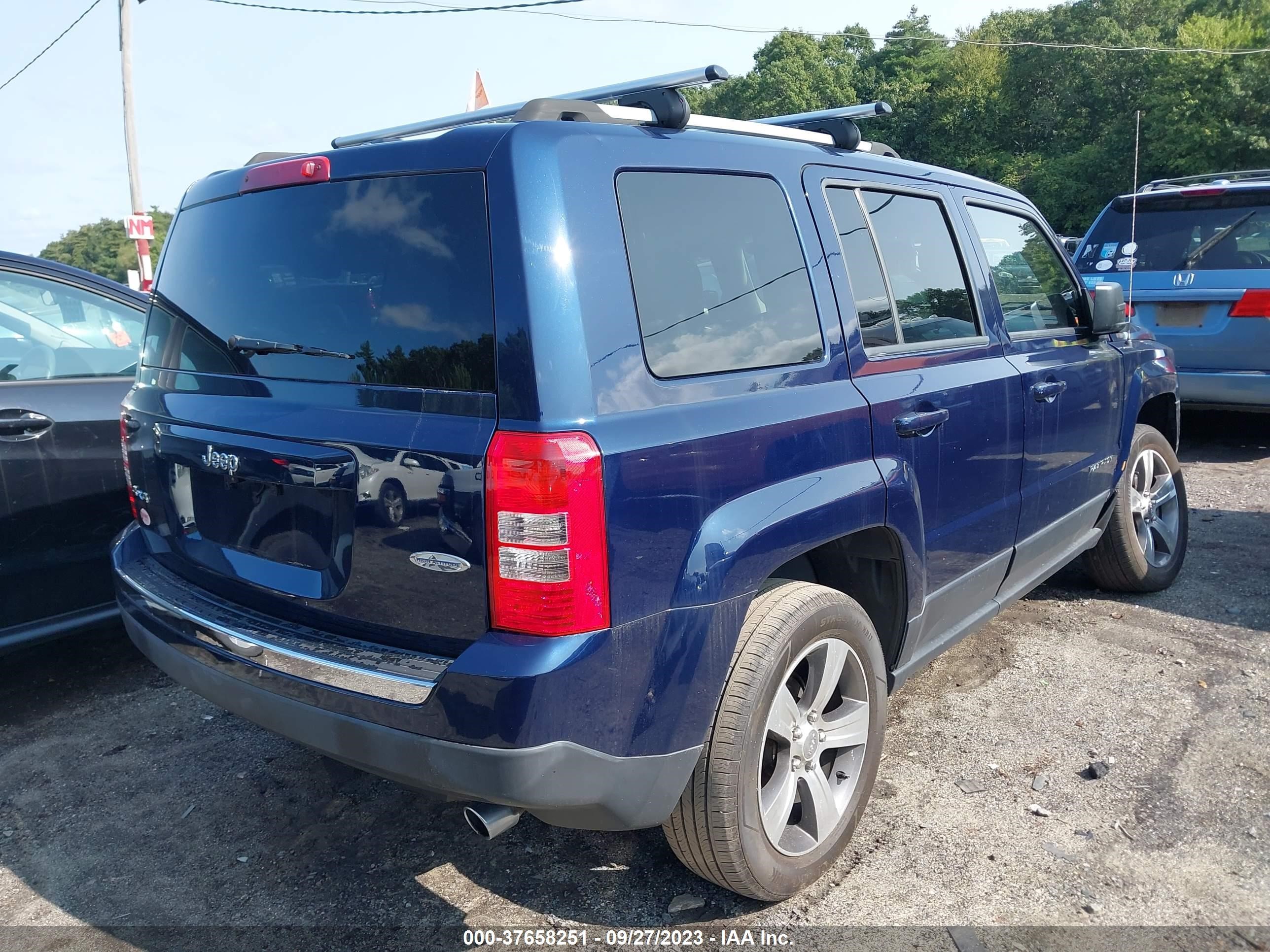 Photo 3 VIN: 1C4NJRFB4GD573390 - JEEP LIBERTY (PATRIOT) 