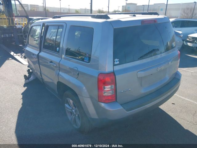 Photo 2 VIN: 1C4NJRFB4GD616626 - JEEP PATRIOT 