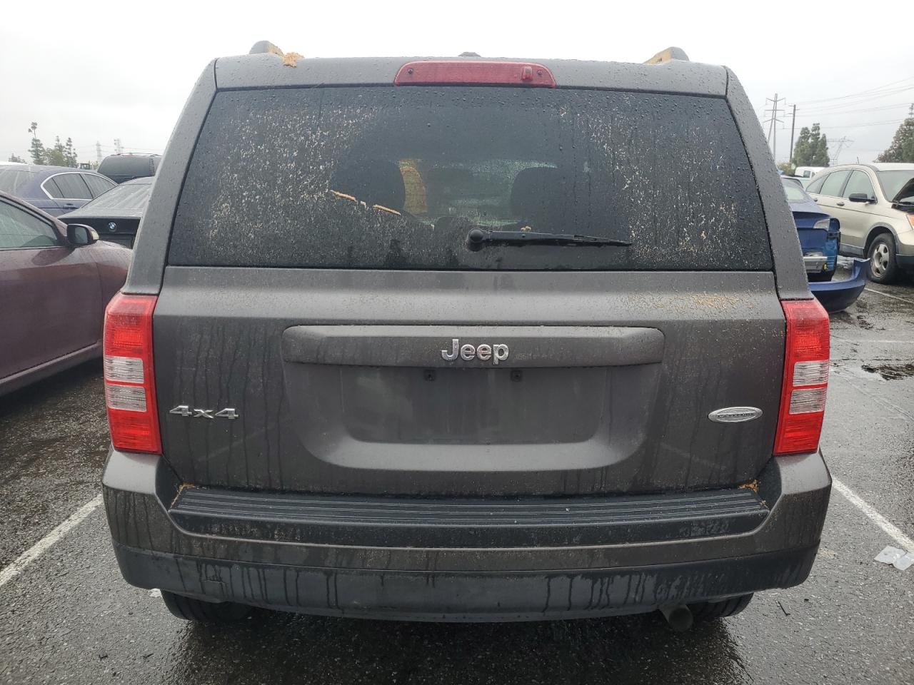 Photo 5 VIN: 1C4NJRFB4GD782015 - JEEP LIBERTY (PATRIOT) 