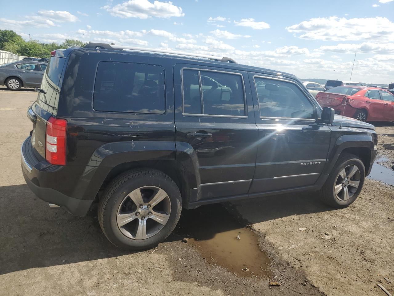 Photo 2 VIN: 1C4NJRFB4HD188820 - JEEP LIBERTY (PATRIOT) 