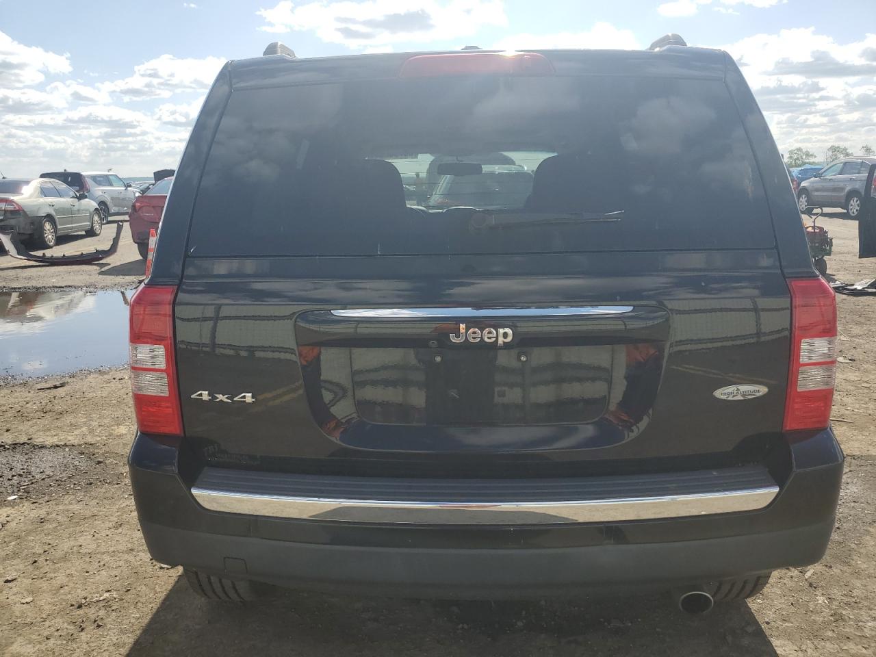 Photo 5 VIN: 1C4NJRFB4HD188820 - JEEP LIBERTY (PATRIOT) 