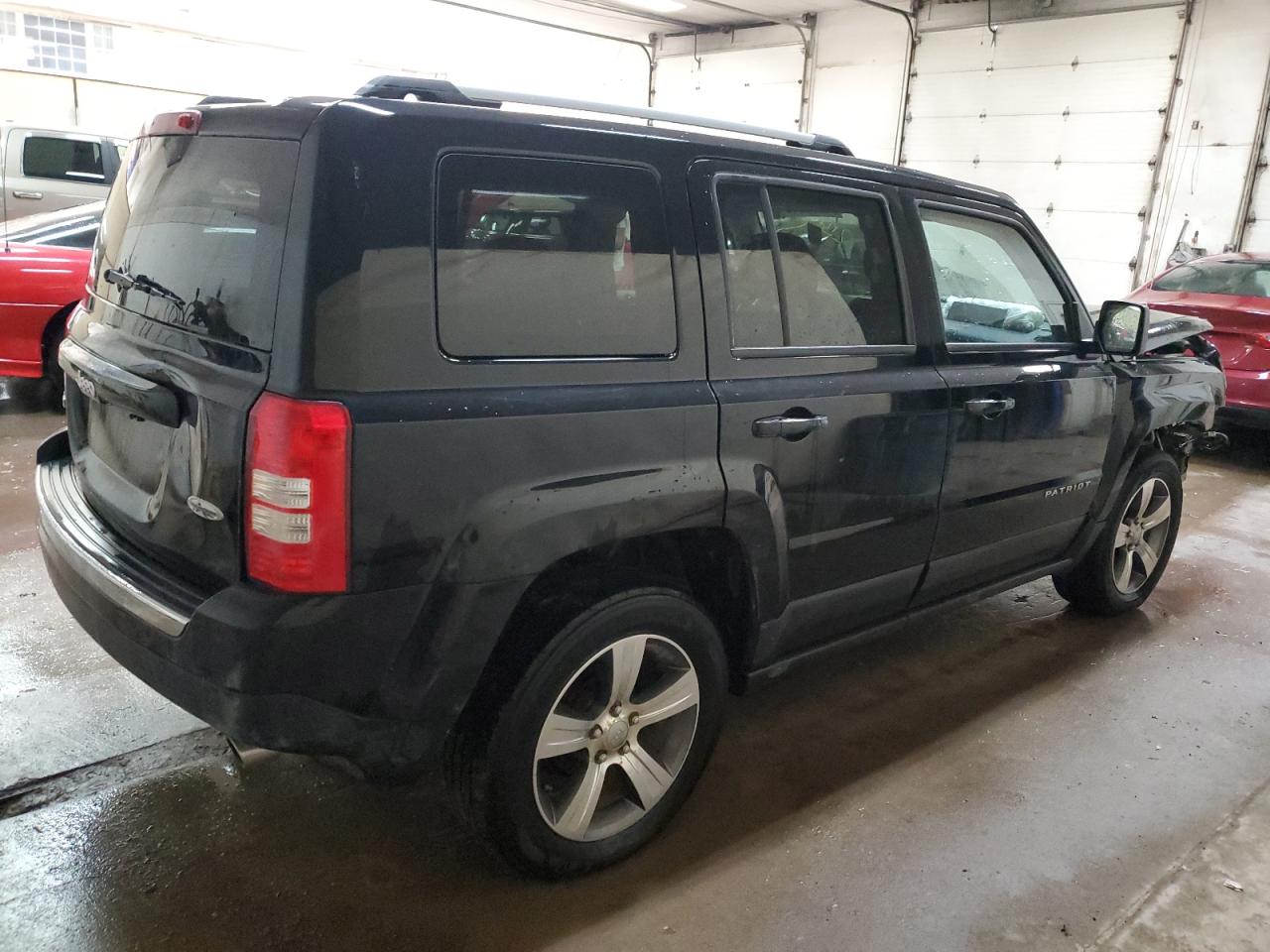 Photo 2 VIN: 1C4NJRFB4HD206040 - JEEP LIBERTY (PATRIOT) 