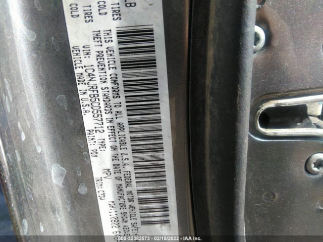 Photo 8 VIN: 1C4NJRFB5CD557712 - JEEP PATRIOT 