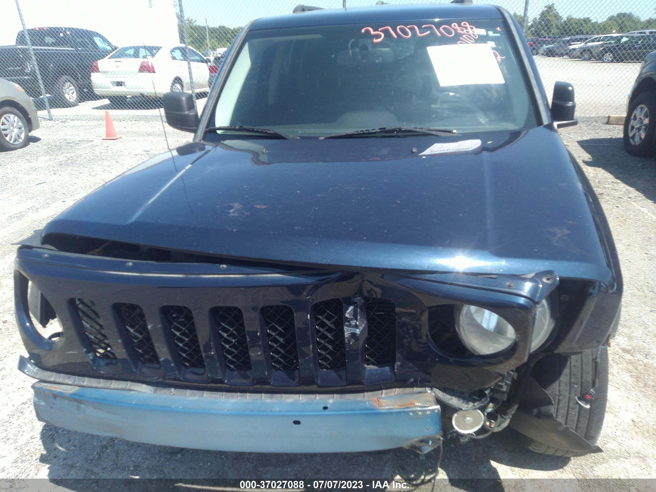 Photo 9 VIN: 1C4NJRFB5DD280108 - JEEP LIBERTY (PATRIOT) 