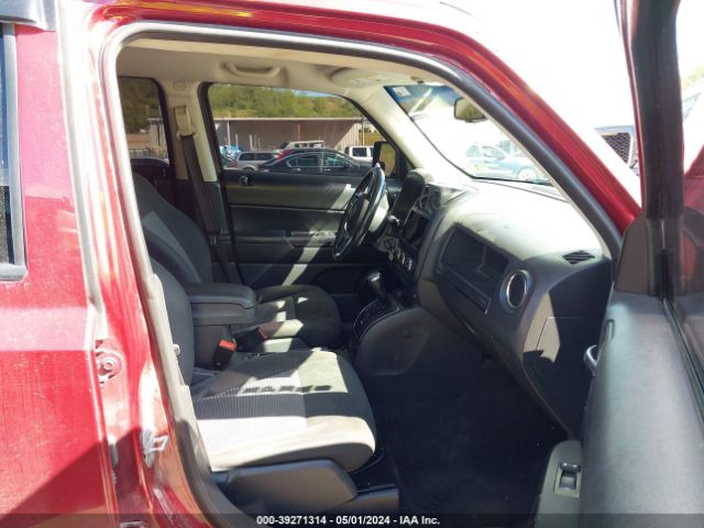 Photo 4 VIN: 1C4NJRFB5GD632673 - JEEP PATRIOT 