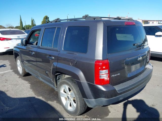 Photo 2 VIN: 1C4NJRFB5GD730991 - JEEP PATRIOT 