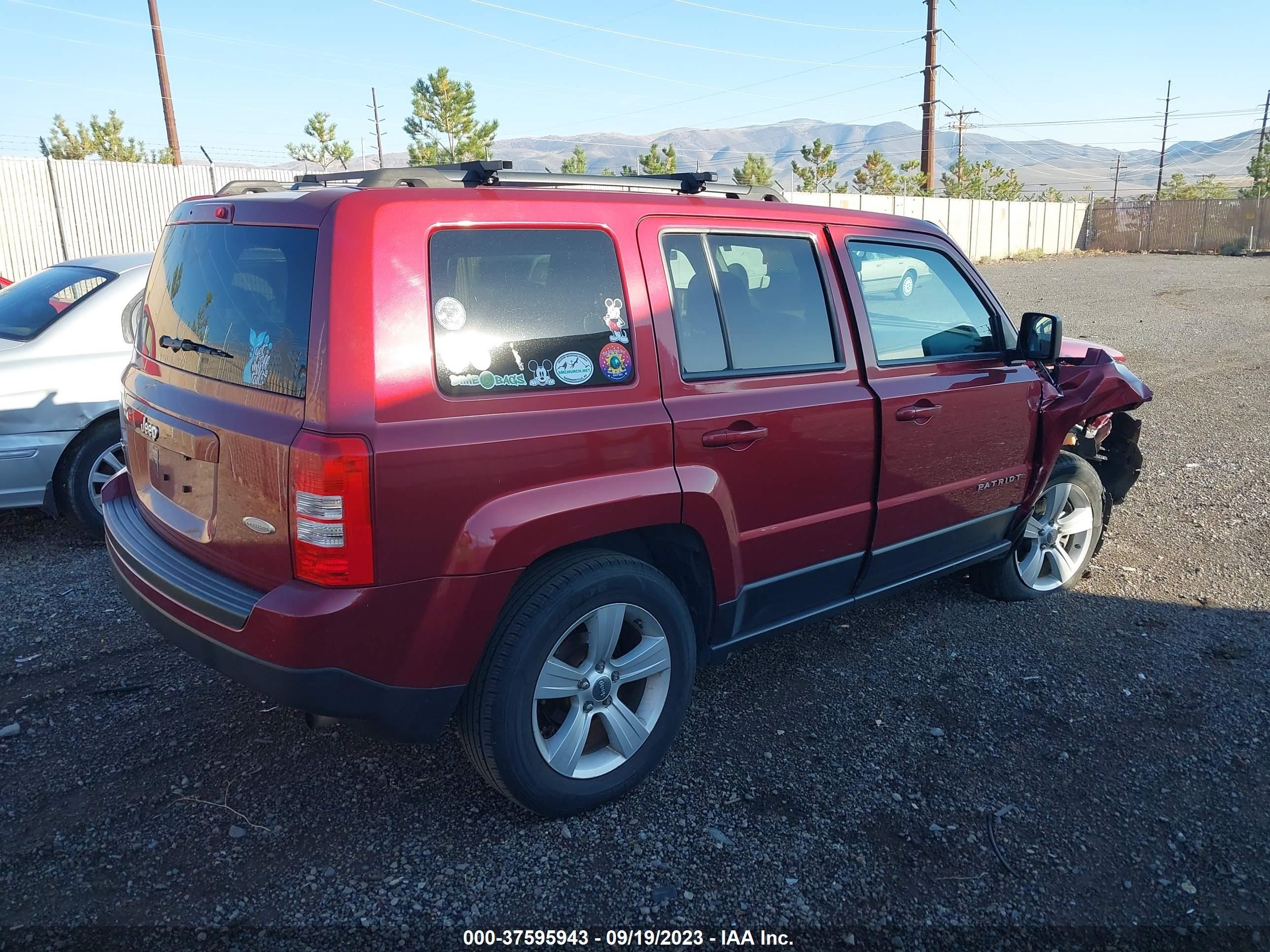 Photo 3 VIN: 1C4NJRFB5HD124852 - JEEP LIBERTY (PATRIOT) 