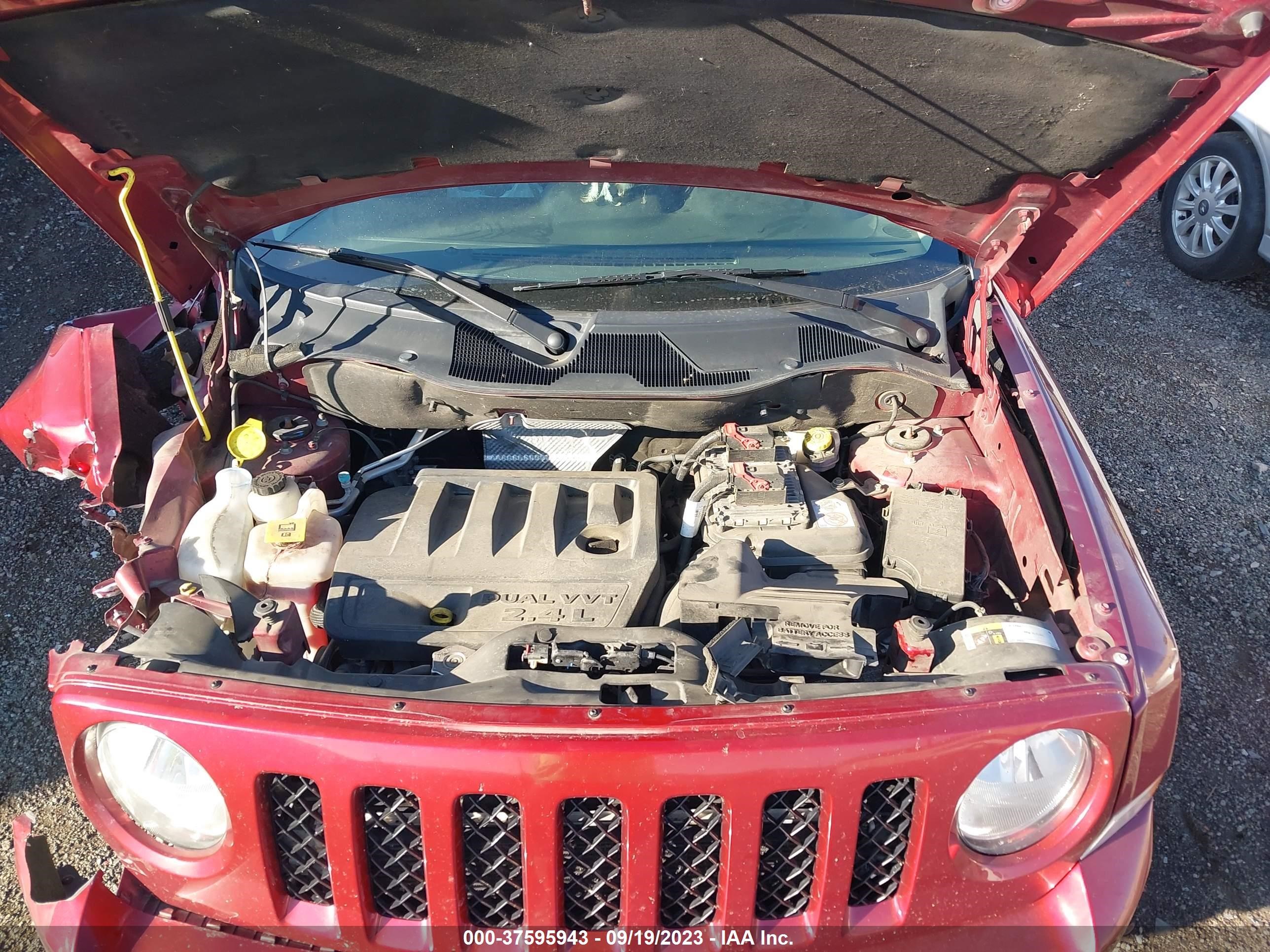 Photo 9 VIN: 1C4NJRFB5HD124852 - JEEP LIBERTY (PATRIOT) 