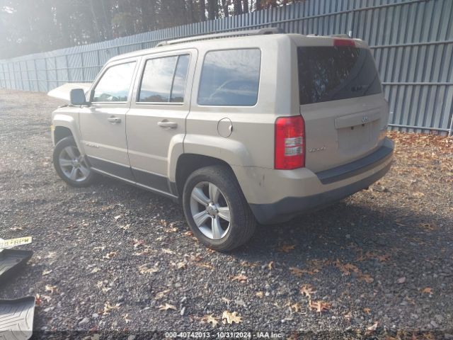 Photo 2 VIN: 1C4NJRFB5HD153722 - JEEP PATRIOT 