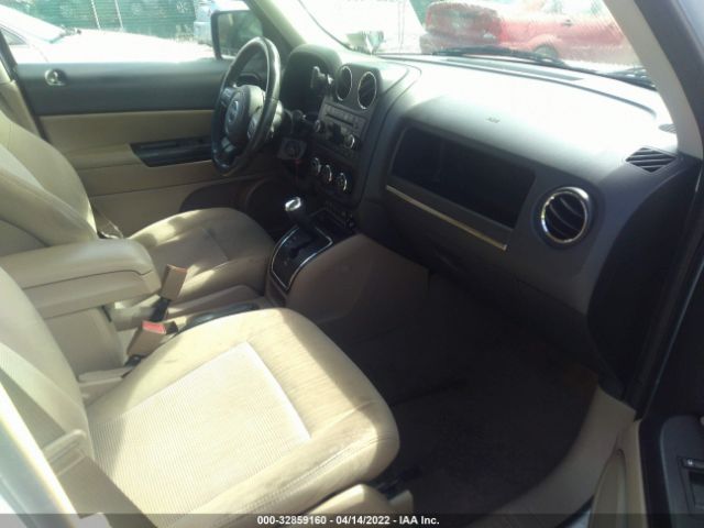 Photo 4 VIN: 1C4NJRFB6CD603676 - JEEP PATRIOT 