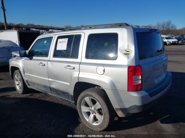 Photo 2 VIN: 1C4NJRFB6DD234366 - JEEP PATRIOT 