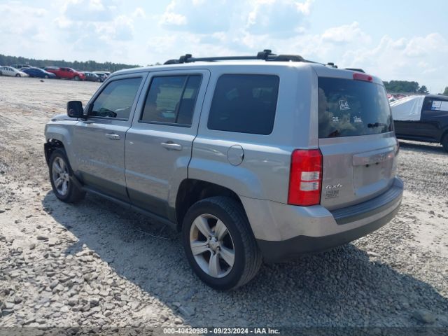 Photo 2 VIN: 1C4NJRFB6GD637350 - JEEP PATRIOT 