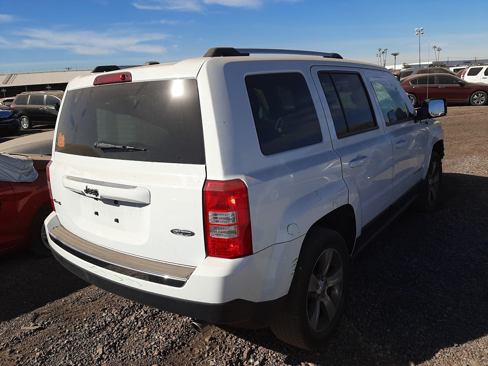 Photo 3 VIN: 1C4NJRFB6GD789645 - JEEP PATRIOT LA 