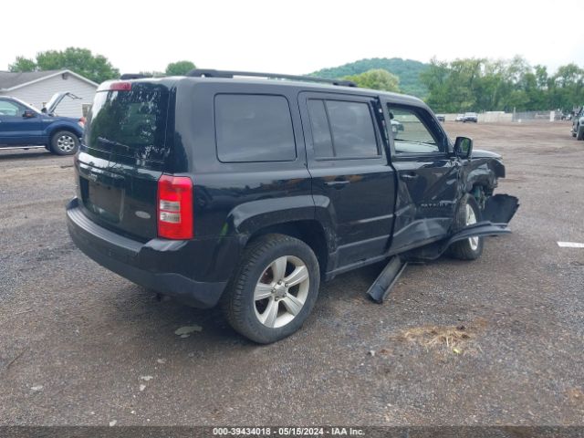 Photo 3 VIN: 1C4NJRFB6HD144625 - JEEP PATRIOT 