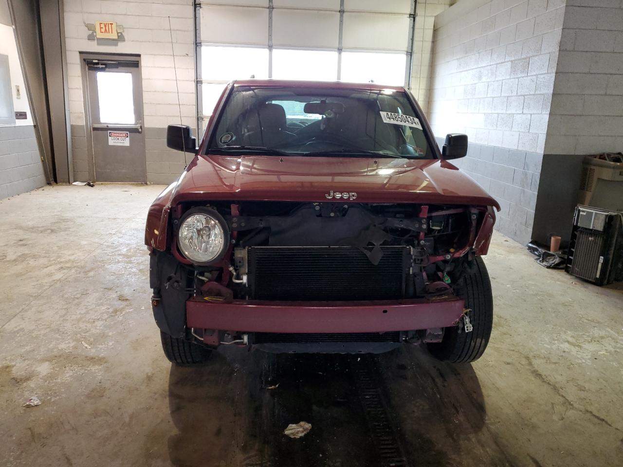 Photo 4 VIN: 1C4NJRFB6HD170464 - JEEP LIBERTY (PATRIOT) 