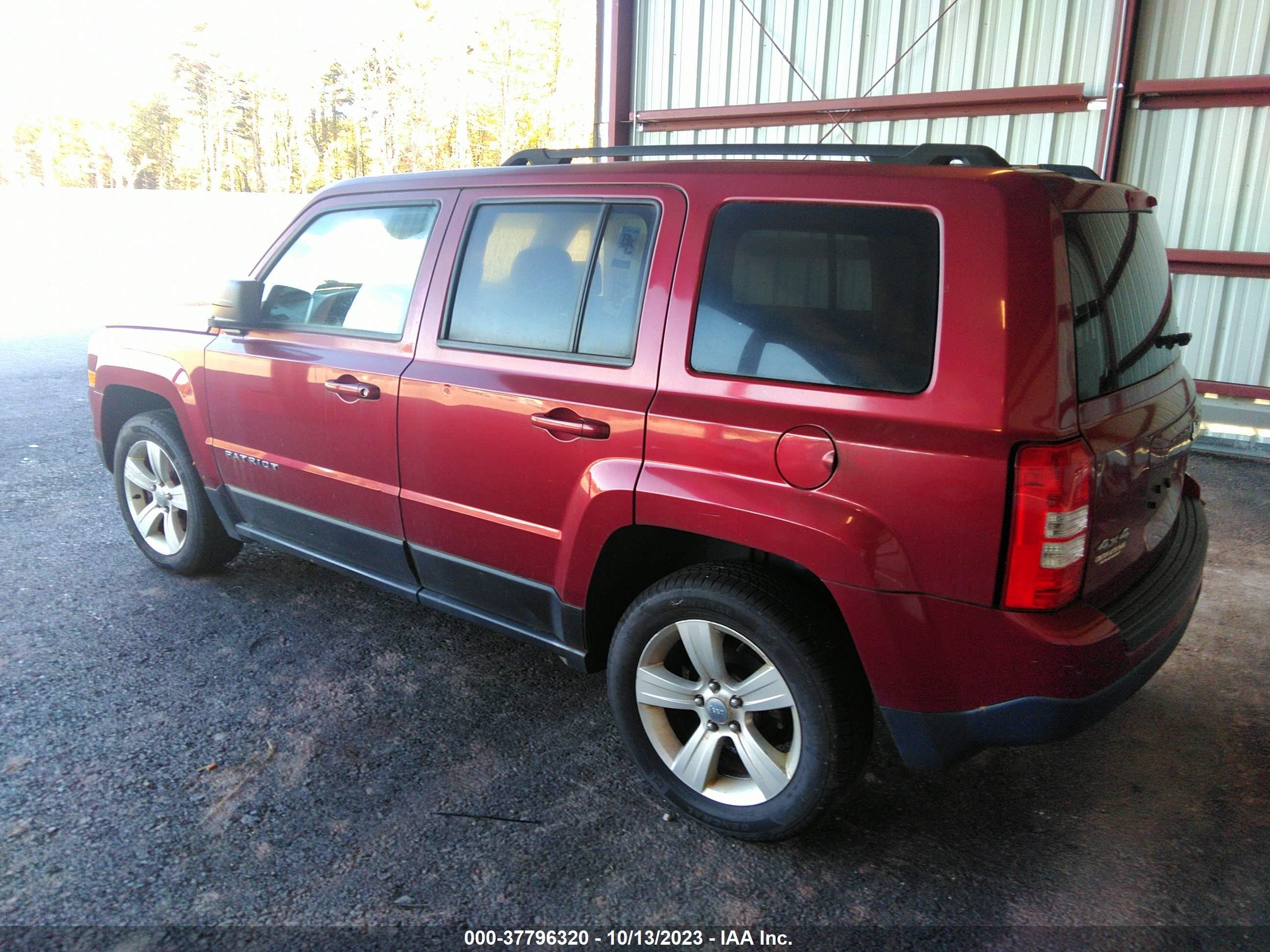 Photo 2 VIN: 1C4NJRFB7ED665428 - JEEP LIBERTY (PATRIOT) 