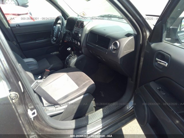 Photo 4 VIN: 1C4NJRFB7ED717317 - JEEP PATRIOT 