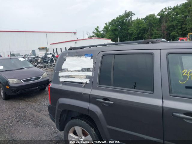 Photo 5 VIN: 1C4NJRFB7GD619570 - JEEP PATRIOT 