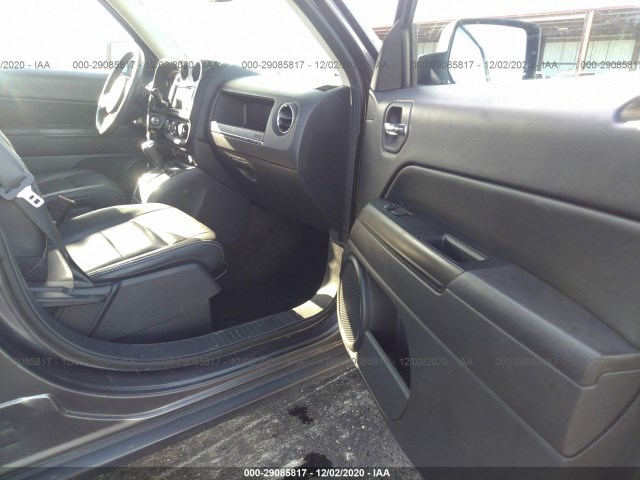 Photo 4 VIN: 1C4NJRFB7GD647630 - JEEP PATRIOT 