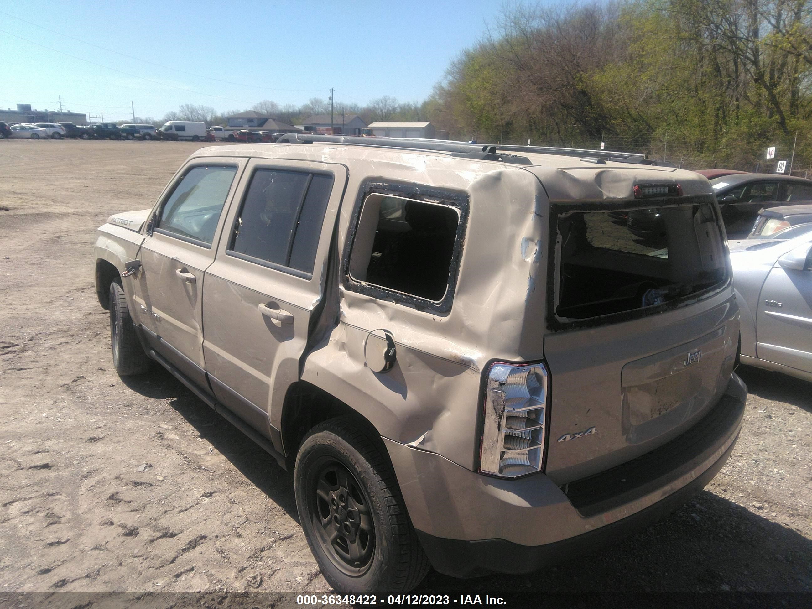 Photo 5 VIN: 1C4NJRFB7HD144228 - JEEP LIBERTY (PATRIOT) 