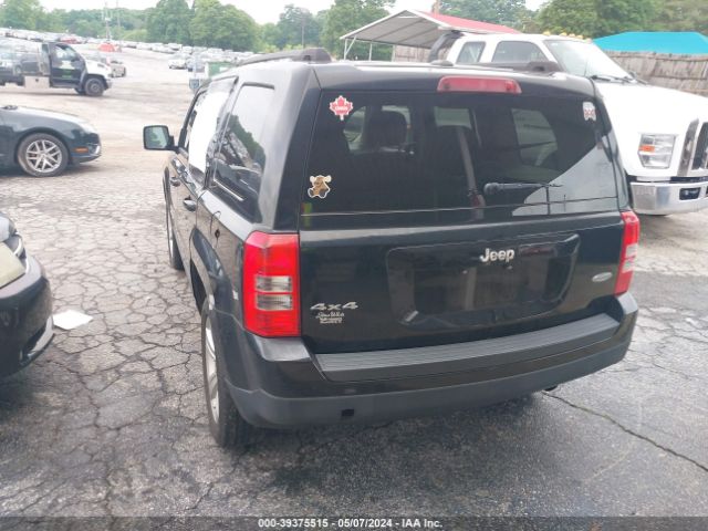 Photo 2 VIN: 1C4NJRFB8DD101575 - JEEP PATRIOT 