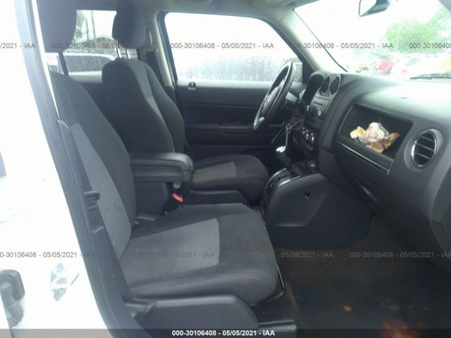 Photo 4 VIN: 1C4NJRFB8ED744574 - JEEP PATRIOT 