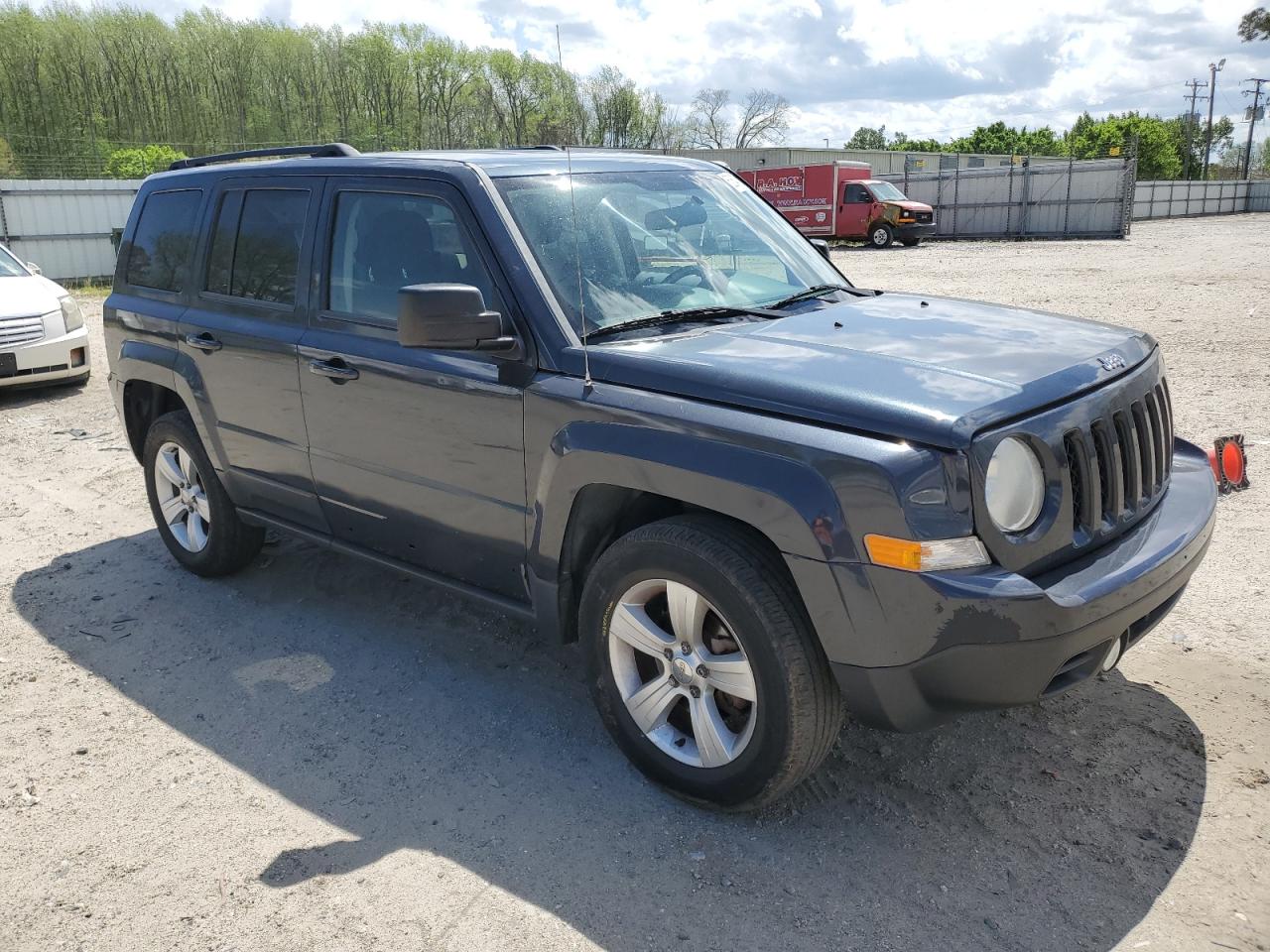 Photo 3 VIN: 1C4NJRFB8ED846523 - JEEP LIBERTY (PATRIOT) 