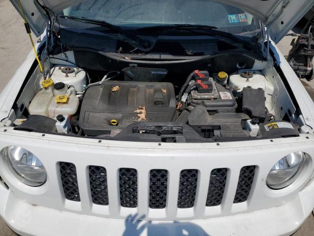 Photo 11 VIN: 1C4NJRFB8FD245727 - JEEP PATRIOT 