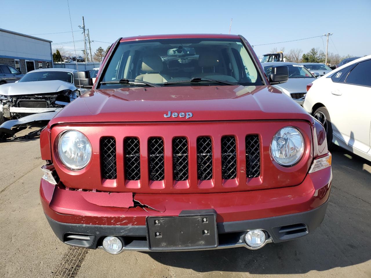 Photo 4 VIN: 1C4NJRFB8GD708192 - JEEP LIBERTY (PATRIOT) 