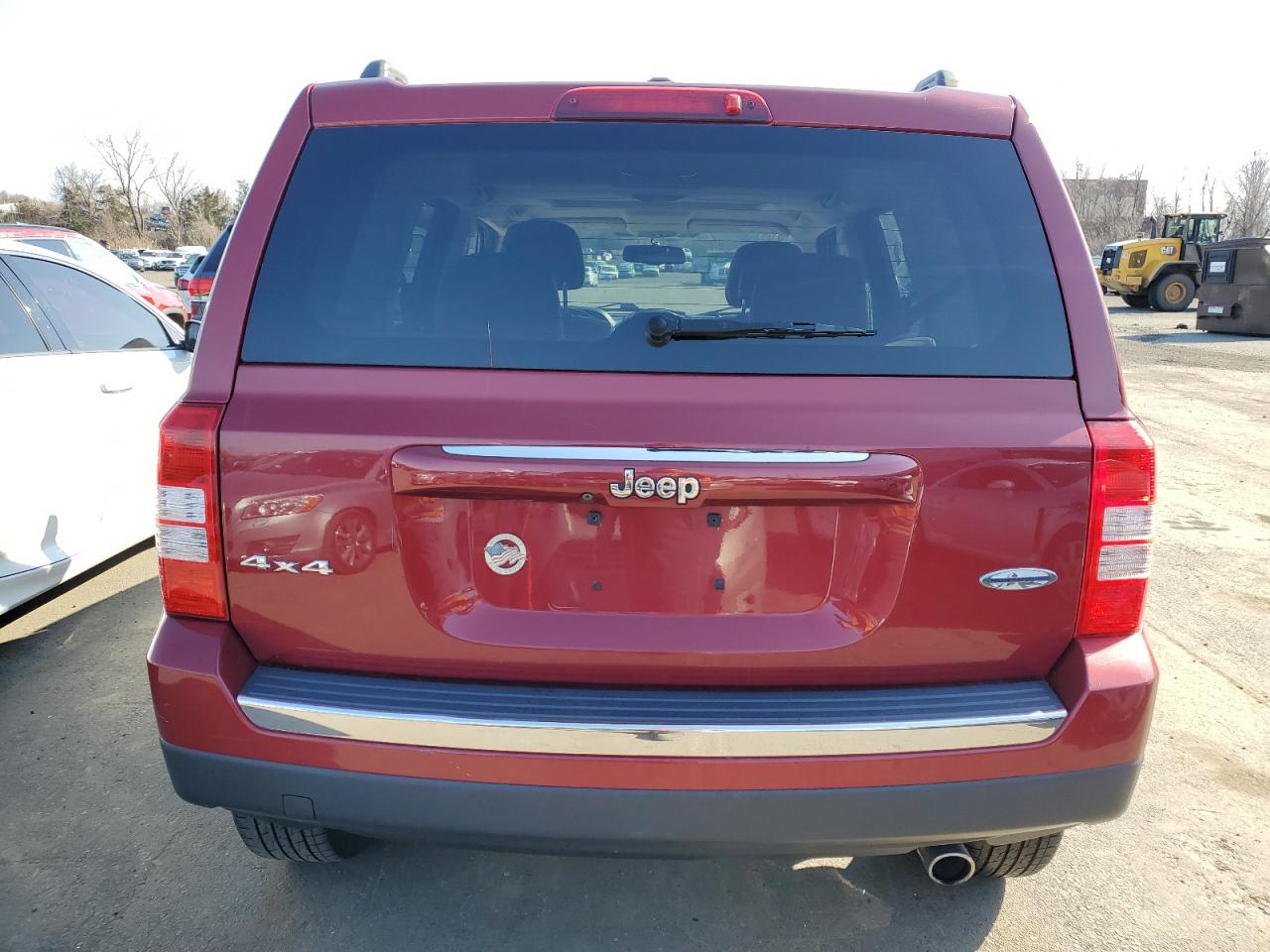 Photo 5 VIN: 1C4NJRFB8GD708192 - JEEP LIBERTY (PATRIOT) 