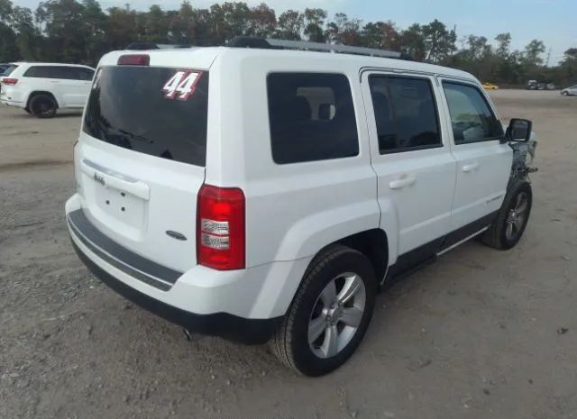 Photo 3 VIN: 1C4NJRFB8HD108225 - JEEP PATRIOT 