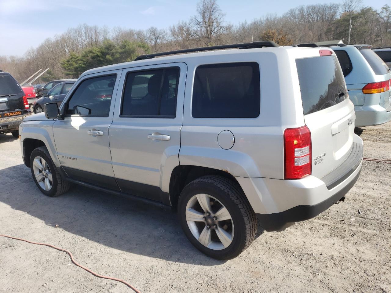 Photo 1 VIN: 1C4NJRFB9CD538127 - JEEP LIBERTY (PATRIOT) 