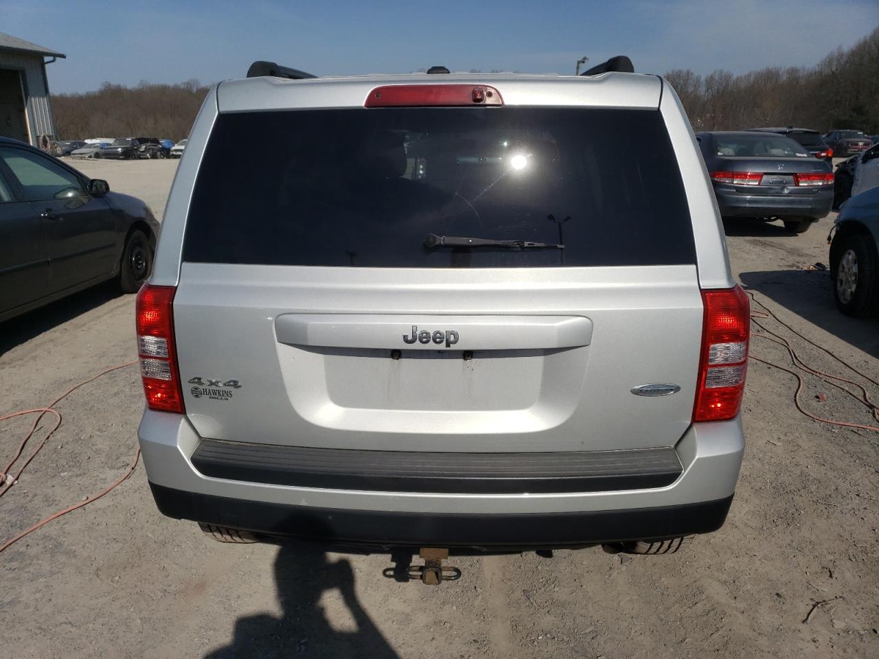 Photo 5 VIN: 1C4NJRFB9CD538127 - JEEP LIBERTY (PATRIOT) 