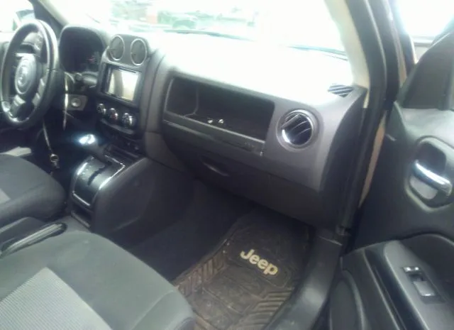 Photo 4 VIN: 1C4NJRFB9CD612470 - JEEP PATRIOT 