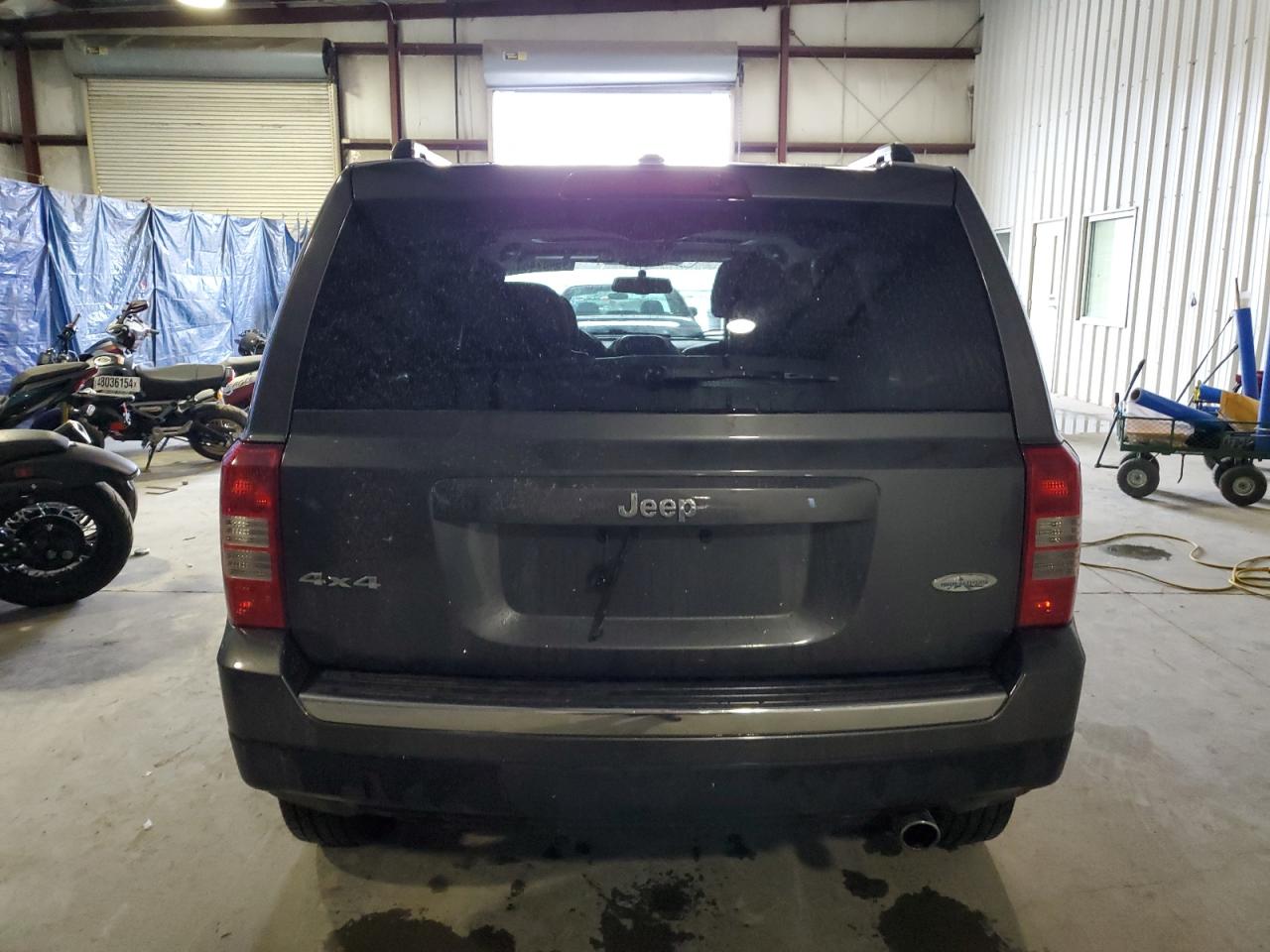 Photo 5 VIN: 1C4NJRFB9GD545343 - JEEP LIBERTY (PATRIOT) 