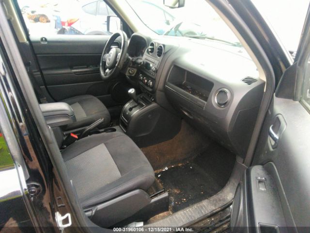 Photo 4 VIN: 1C4NJRFB9GD596793 - JEEP PATRIOT 