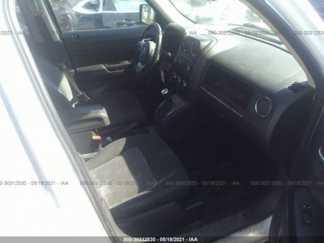 Photo 4 VIN: 1C4NJRFBXCD599762 - JEEP PATRIOT 