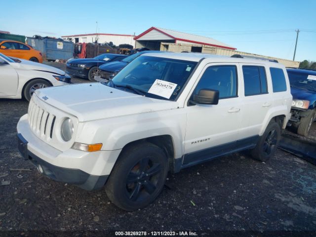 Photo 1 VIN: 1C4NJRFBXDD158179 - JEEP PATRIOT 