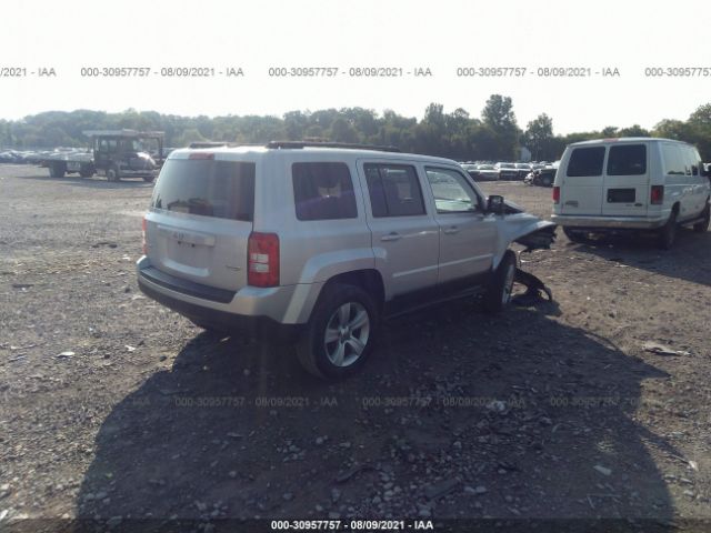 Photo 3 VIN: 1C4NJRFBXDD253812 - JEEP PATRIOT 