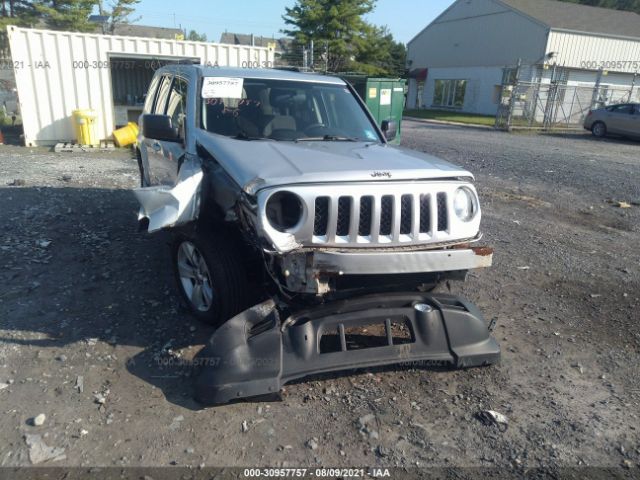 Photo 5 VIN: 1C4NJRFBXDD253812 - JEEP PATRIOT 